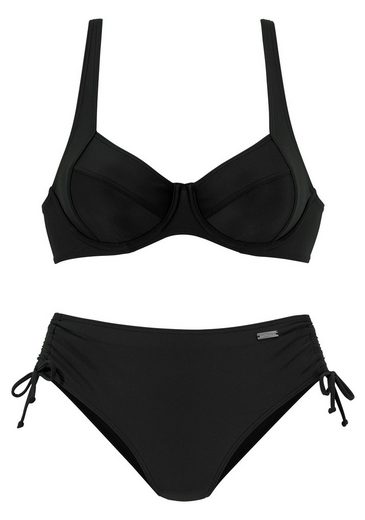 LASCANA Bügel-Bikini mit seitlich geraffter Bikinihose mehr Verkauf