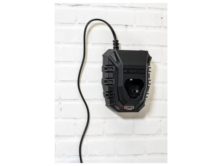 PARKSIDE® 12 V Akku-Ladegerät »PLGK 12 A3«, 2,4 A Online