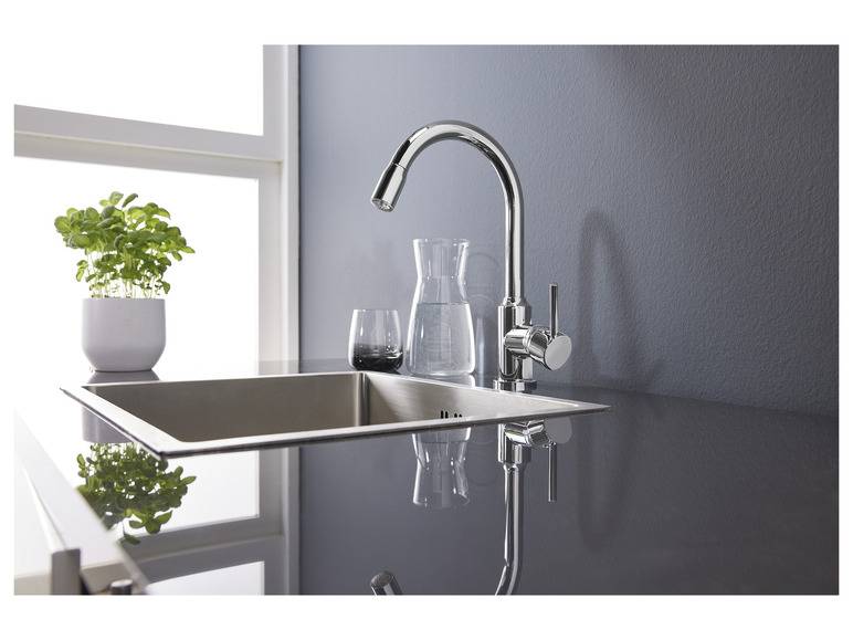 LIVARNO home LED-Spültischarmatur, 360° schwenkbar Große Rabatte