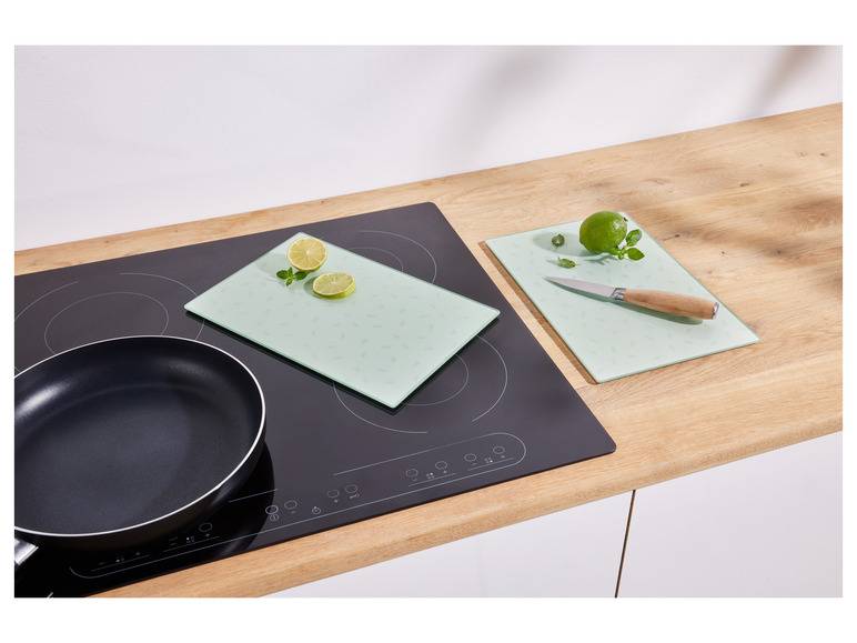 LIVARNO home Glas-Schneidebretter \ Glas-Schneidebrett, mit Antirutschfüßen Cyber Monday