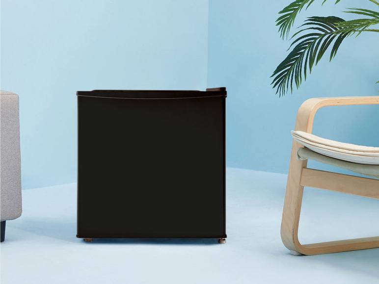 Comfee Mini-Kühlschrank »RCD76DK2«, mit Eisfach Online Shopping