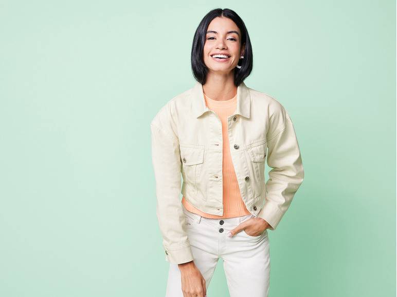 esmara® Damen Jeansjacke in Cropped-Länge JETZT KAUFEN