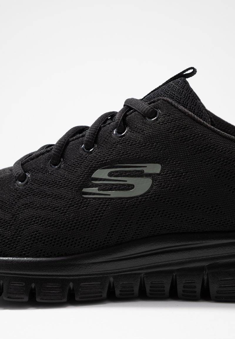 Skechers Wide Fit Skechers Wide Fit GRACEFUL - Trainers - black Verkauf