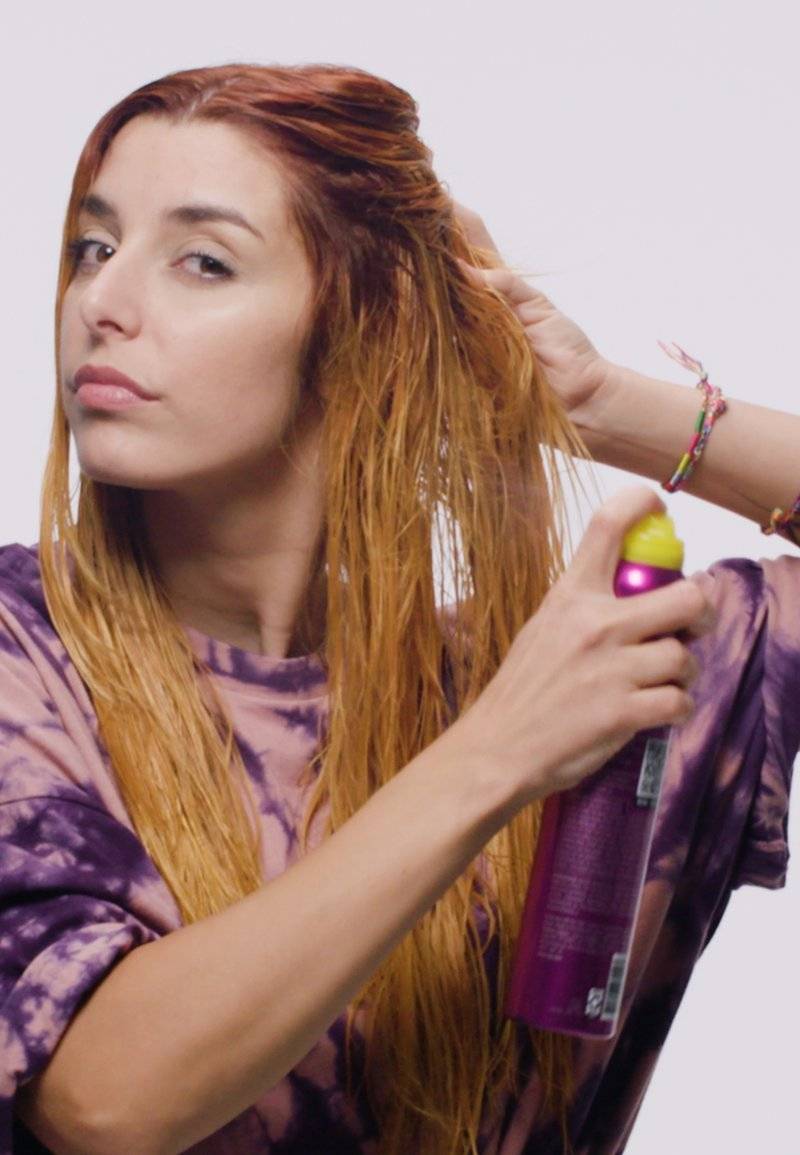 Tigi Tigi BED HEAD QUEEN FOR A DAY AEROSOL - Hair styling Heißer Verkauf