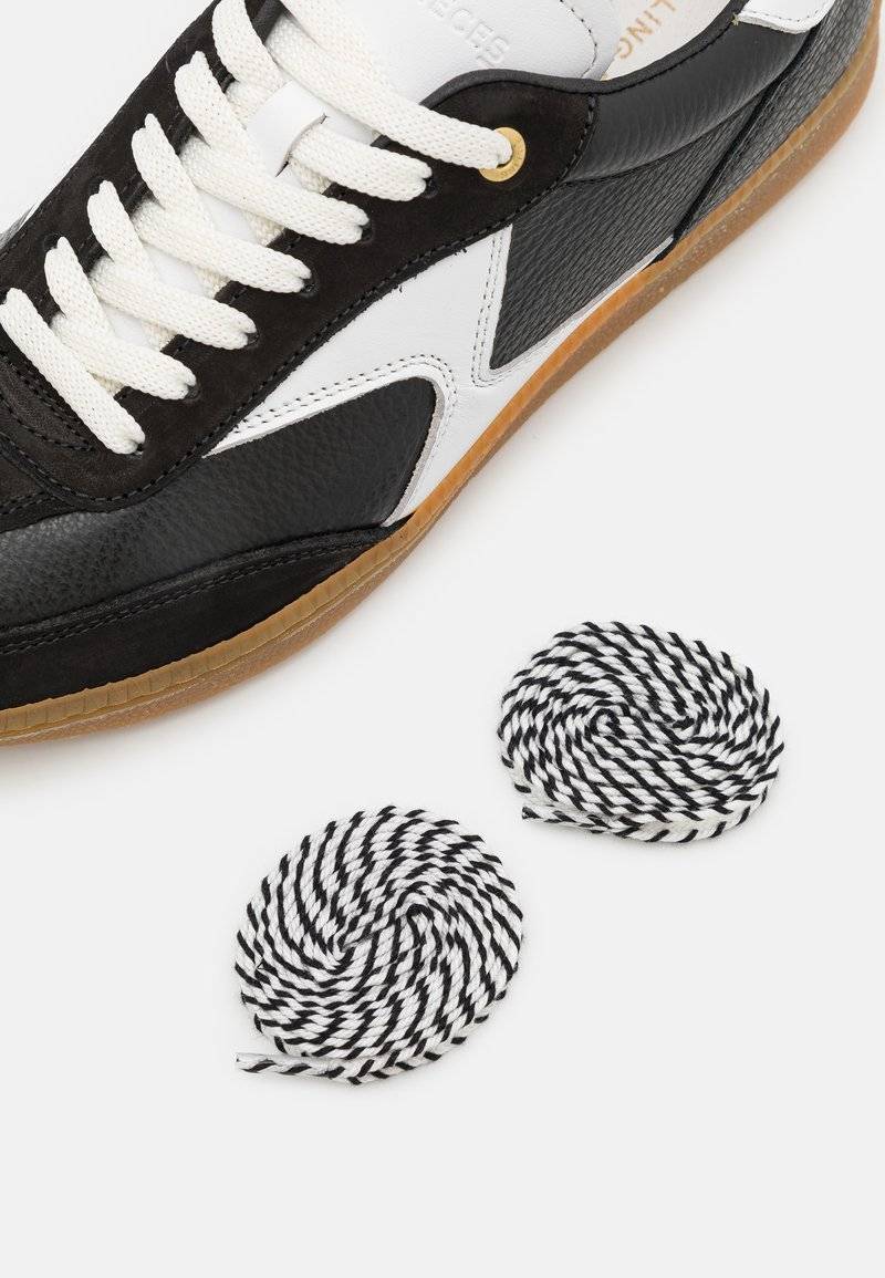 Filling Pieces Filling Pieces SPRINTER DICE UNISEX - Trainers - black Muttertagsangebot