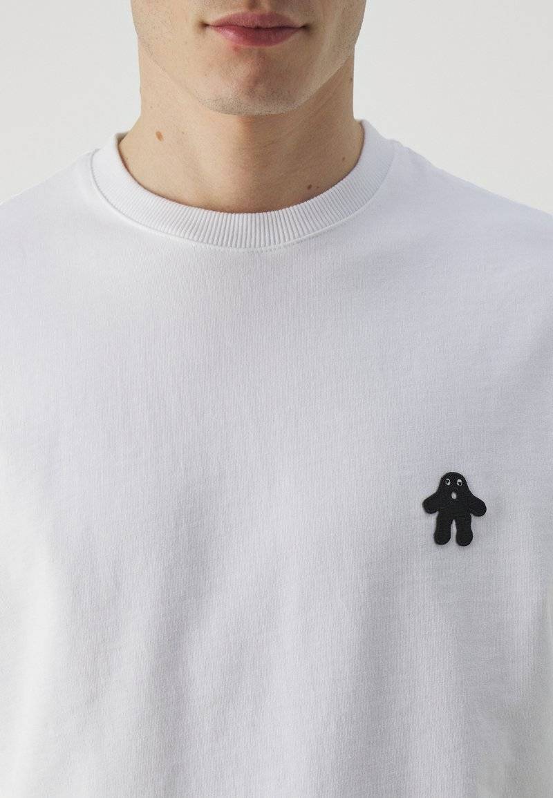 AVAVAV AVAVAV OLD LADY UNISEX - Basic T-shirt - blanc Bestseller