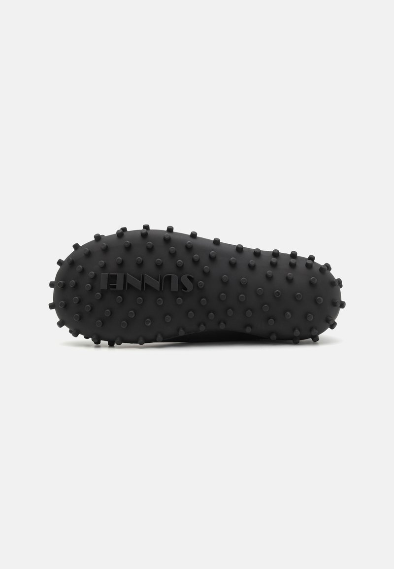 Sunnei Sunnei 1000CHIODI TRAINERS UNISEX - Trainers - black Riesige Ersparnisse