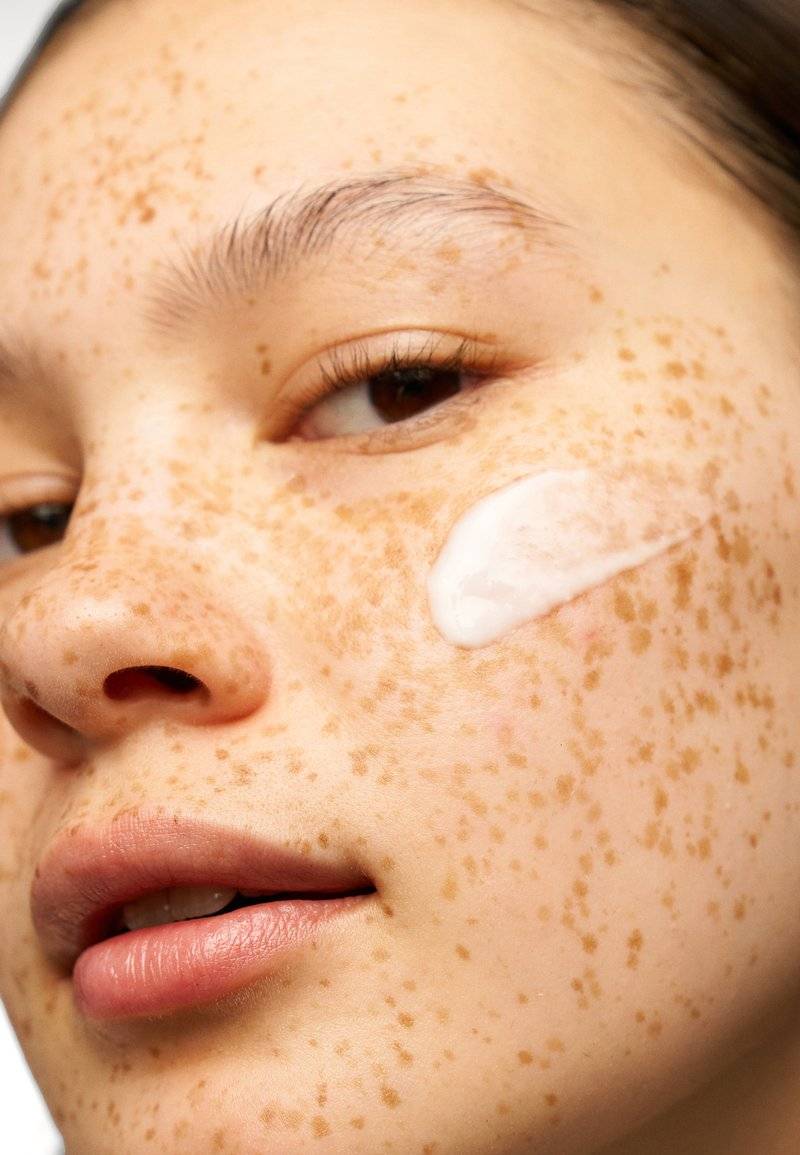The Ordinary The Ordinary VITAMIN C SUSPENSION 23% + HA SPHERES 2% - Serum Bis zu 60% Rabatt
