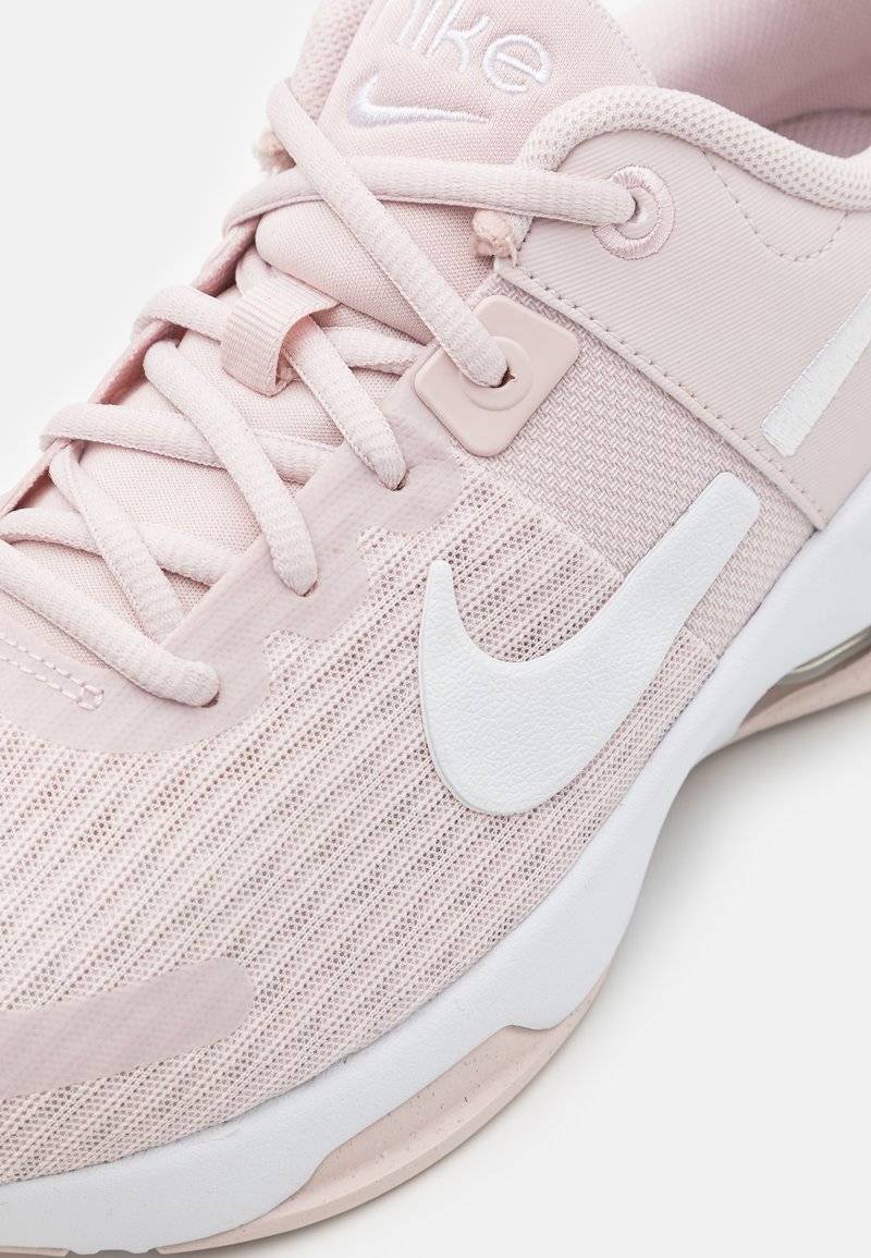 Nike Performance Nike Performance ZOOM BELLA 6 - Training shoe Meist gekauft