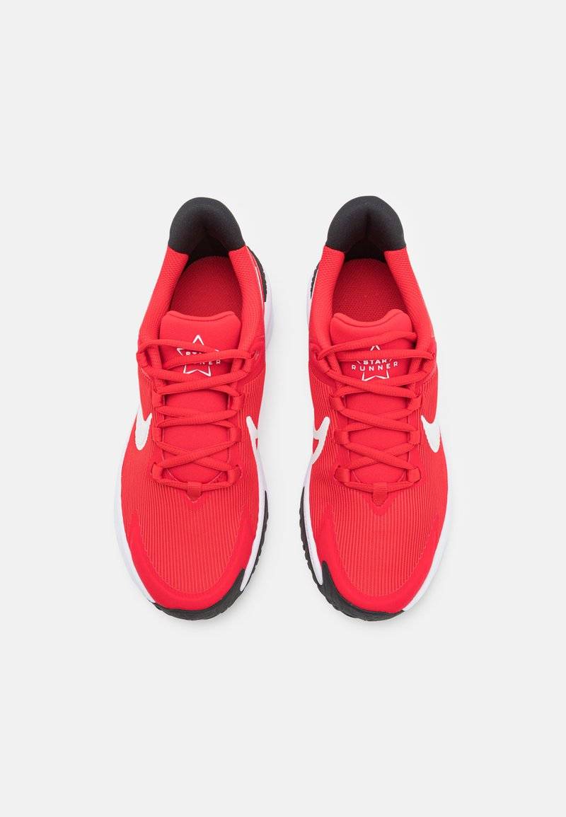 Nike Performance Nike Performance STAR RUNNER 4 UNISEX - Competition running shoes Begrenztes Angebot
