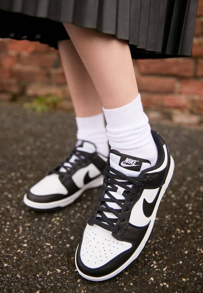 Nike Sportswear Nike Sportswear DUNK LOW - Trainers Jubiläumsangebot