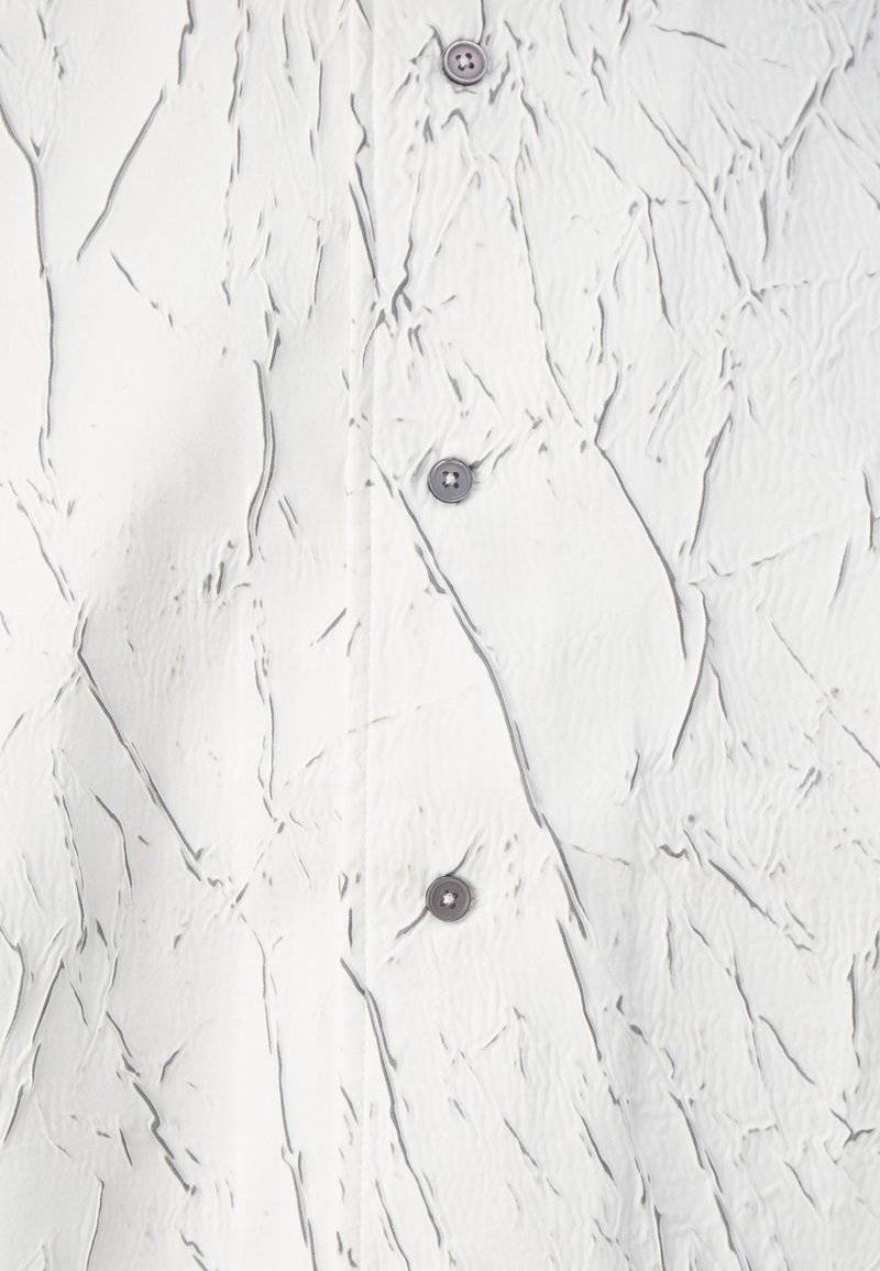 Han Kjøbenhavn Han Kjøbenhavn WRINKLE TWO LAYERED UNISEX - Shirt - white Kostenloser Versand international