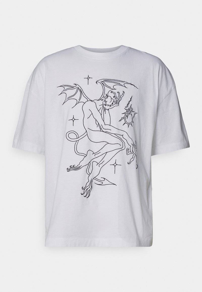Études Études SPIRIT GUARDIAN UNISEX - Print T-shirt - white Fabrikladen