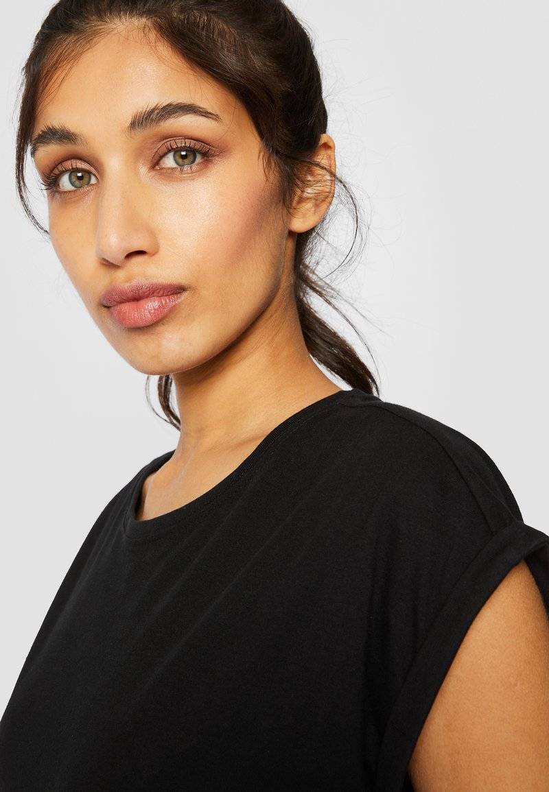 Urban Classics Urban Classics EXTENDED SHOULDER - Basic T-shirt - black Angebote
