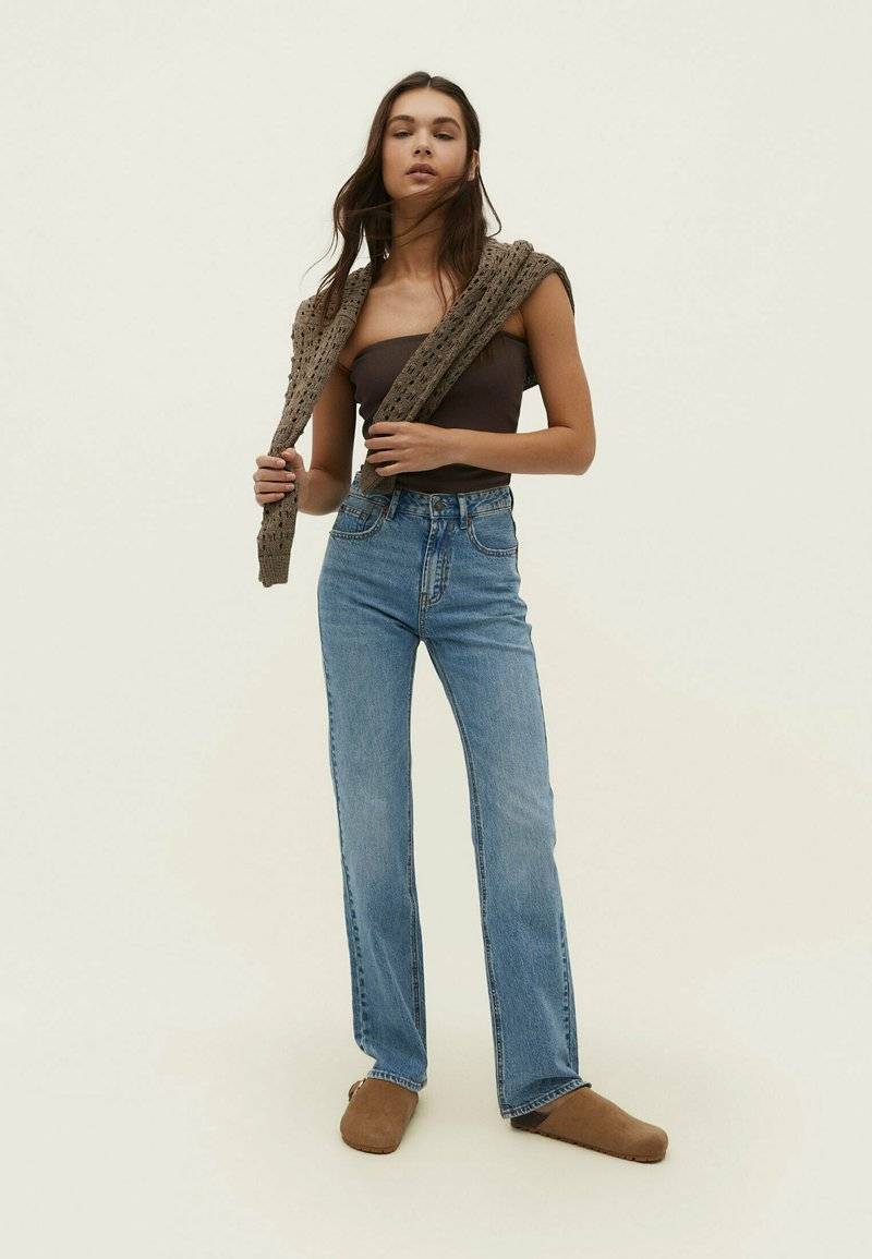 Stradivarius Stradivarius VINTAGE - Straight leg jeans - light blue denim im Angebot