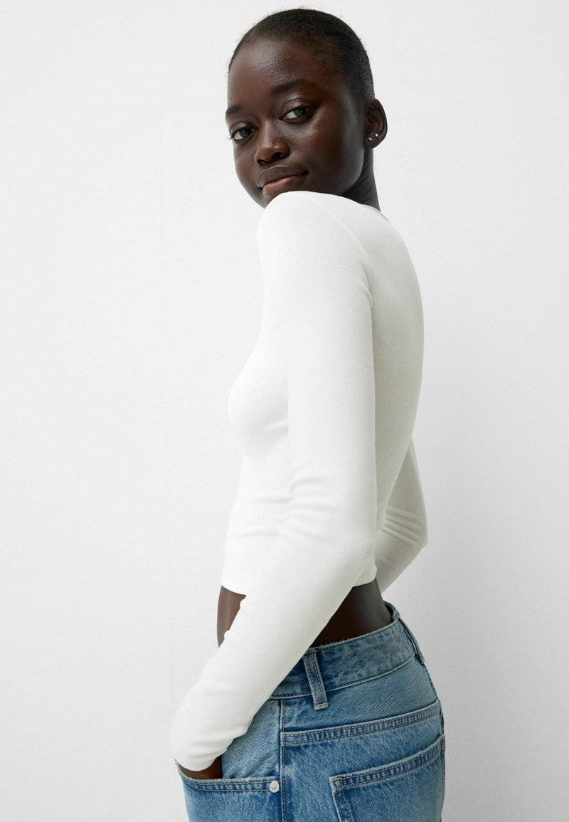 Bershka Bershka LONG SLEEVE - Long sleeved top - white Fabrikverkauf