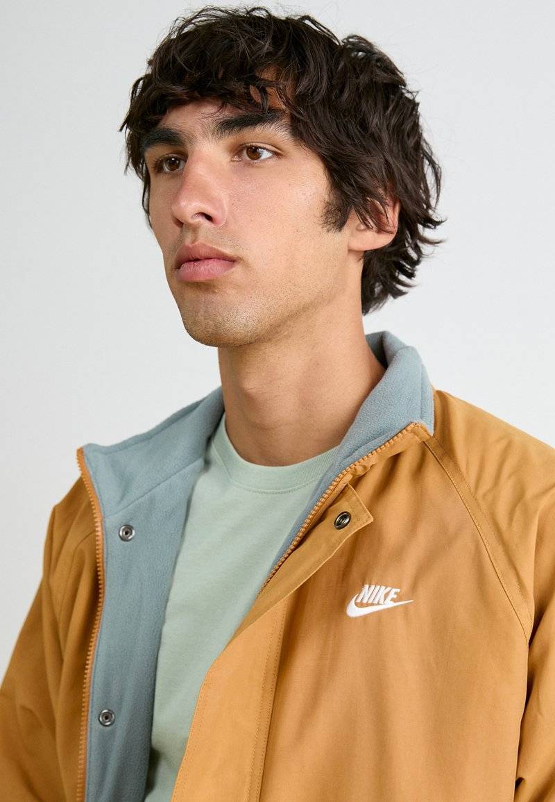 Nike Sportswear Nike Sportswear CLUB TEE - Basic T-shirt - mint Fabrik Onlineshop