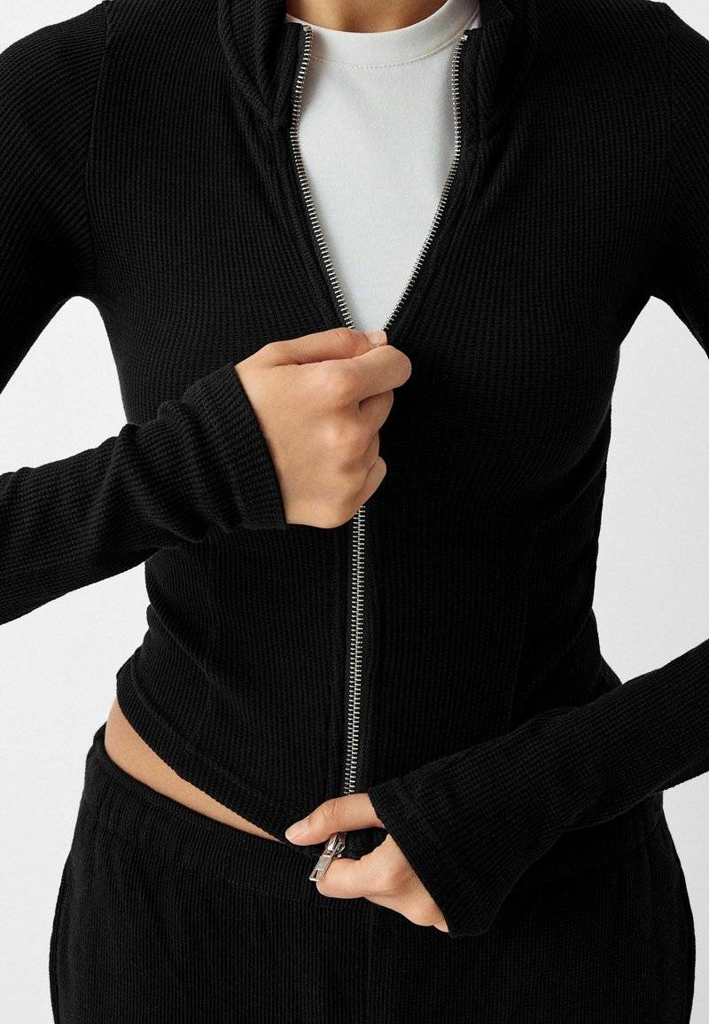 Bershka Bershka LONG SLEEVE - Cardigan - black Online Shopping