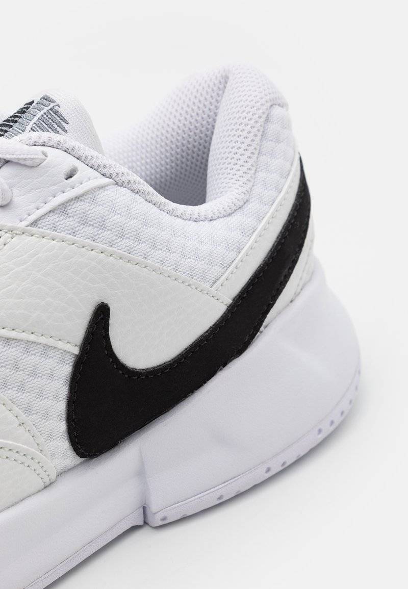 Nike Performance Nike Performance COURT LITE 4 - Multicourt tennis shoes Muttertagsangebot