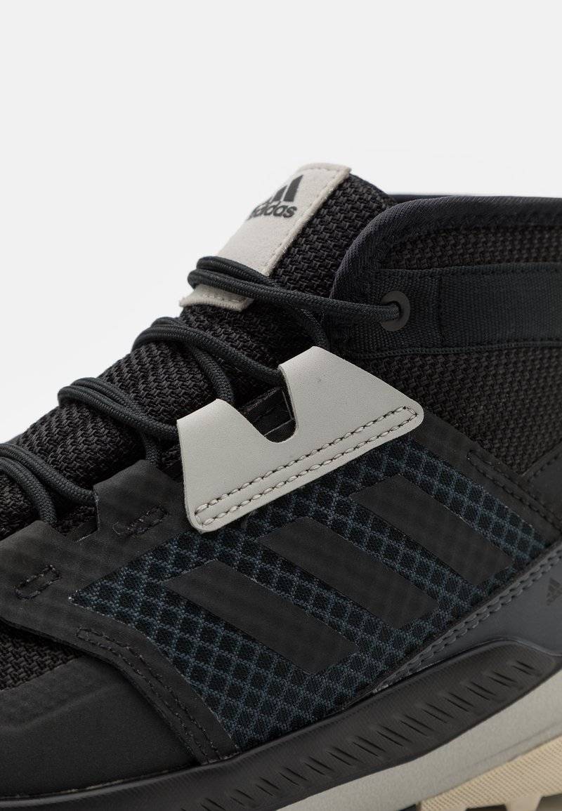 Adidas Terrex Adidas Terrex TERREX TRAILMAKER MID RAIN.RDY HIKING - Hiking shoes Exklusive Angebote