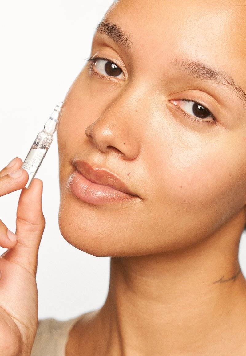 BABOR BABOR HYDRATING AMPOULE LIMITED EDITION - Serum Bis zu 55% Rabatt