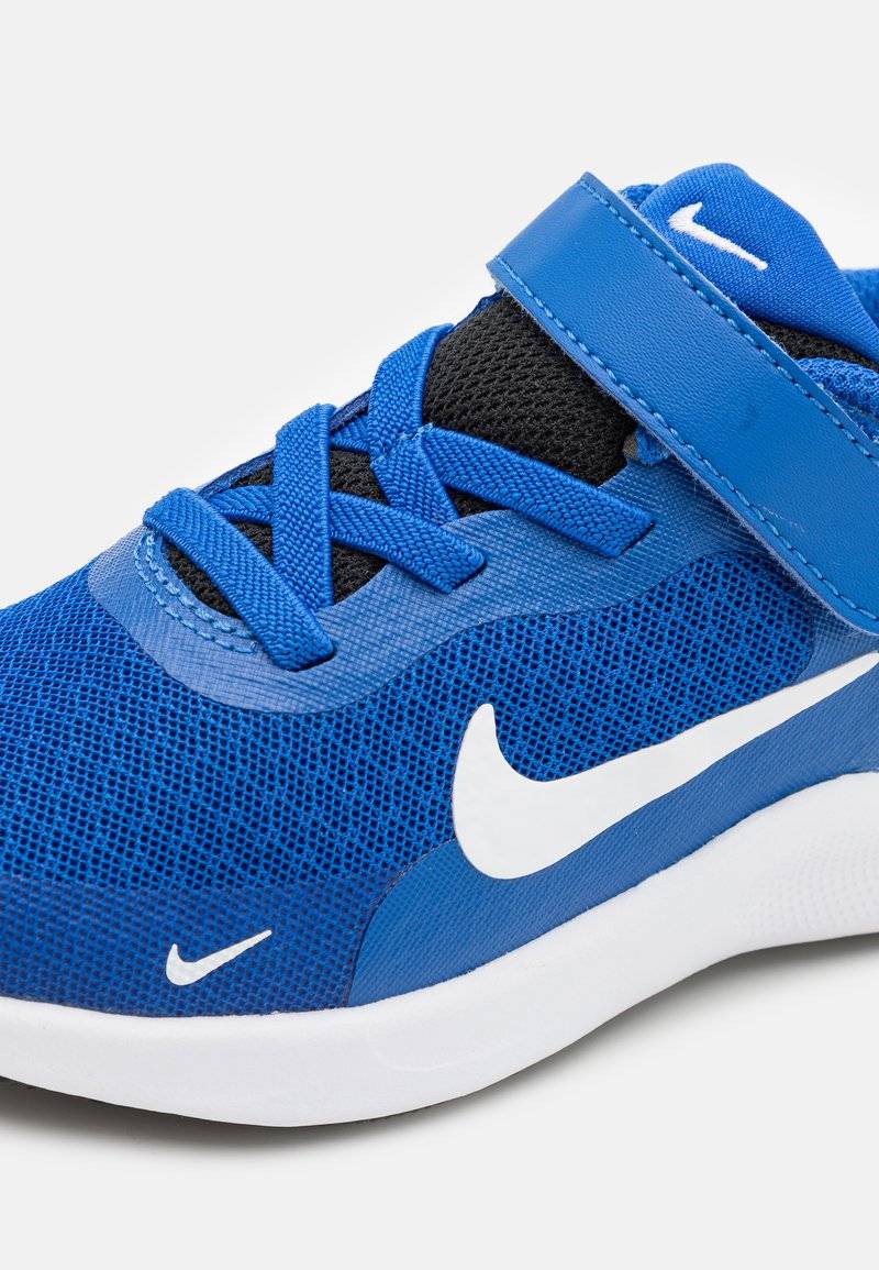 Nike Performance Nike Performance REVOLUTION 7 UNISEX - Competition running shoes 50% Rabatt für begrenzte Zeit