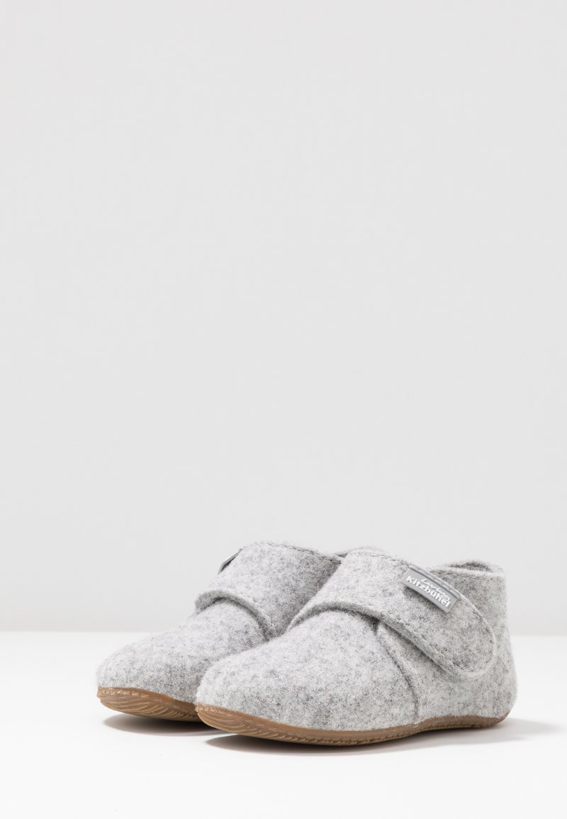 Living Kitzbühel Living Kitzbühel BABYKLETT UNIFARBEN - Slippers - nebel Fabrikverkauf
