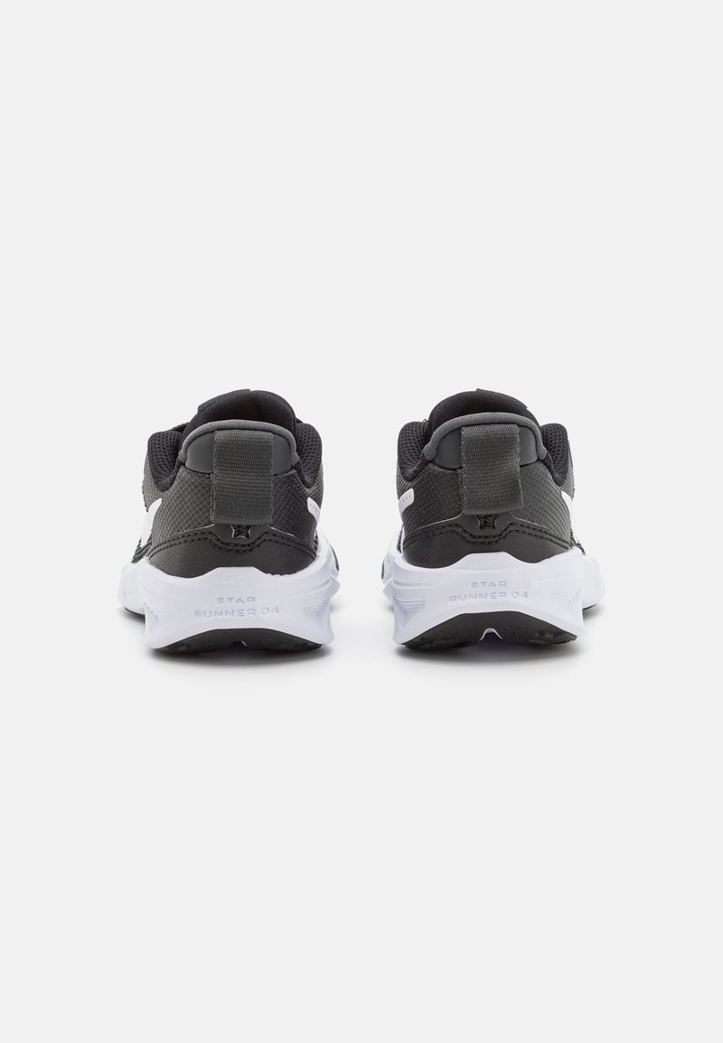 Nike Performance Nike Performance STAR RUNNER - Competition running shoes Online Shopping