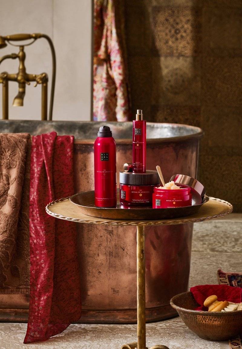 Rituals Rituals HAIR & BODY MIST THE RITUAL OF AYURVEDA - SWEET & NUTTY - SWEET ALMOND & INDIAN ROSE - Body spray Vatertagsangebot