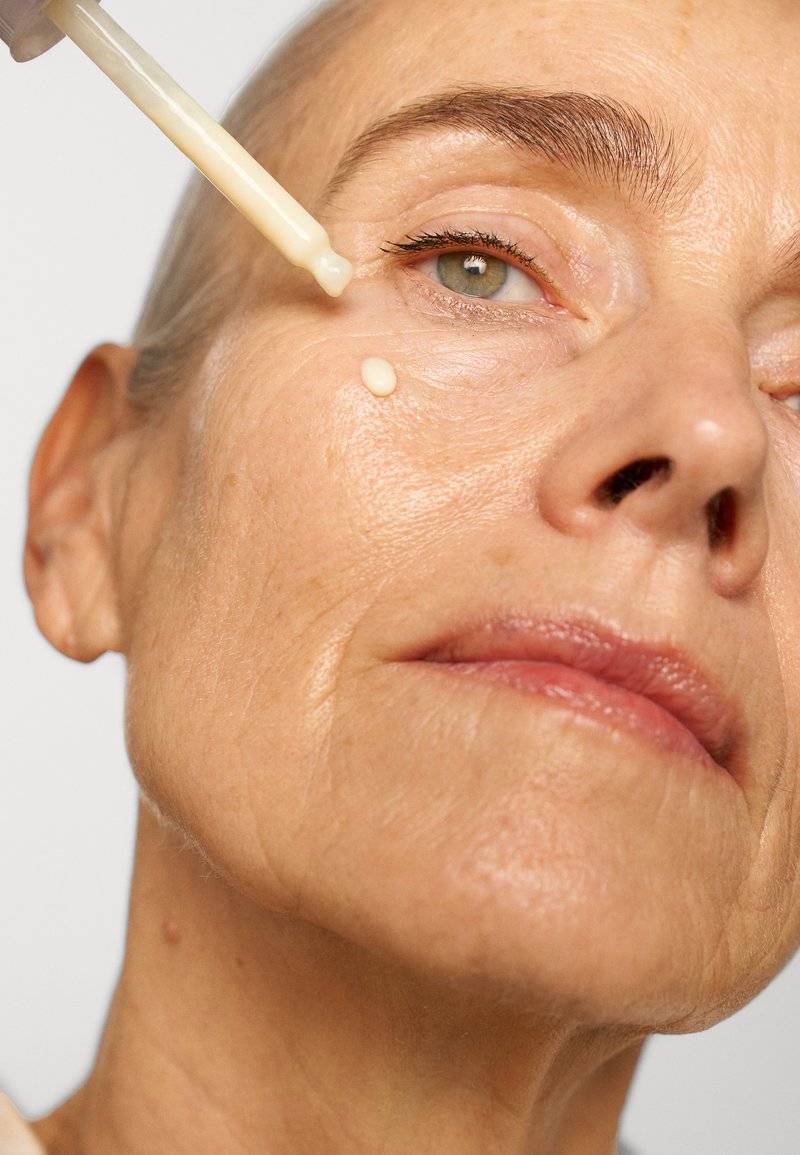 The Ordinary The Ordinary GRANACTIVE RETINOID 2% EMULSION - Serum Tägliche Deals
