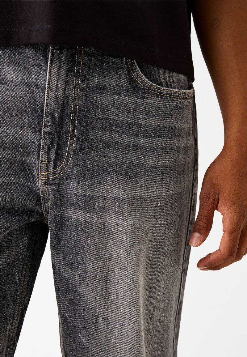 Bershka Bershka Straight leg jeans - mottled dark grey Outlet