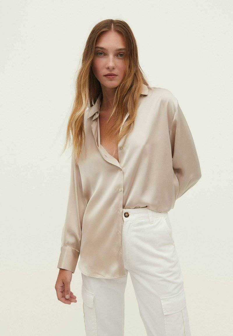 Stradivarius Stradivarius COLLARED - Button-down blouse - stone Angebote
