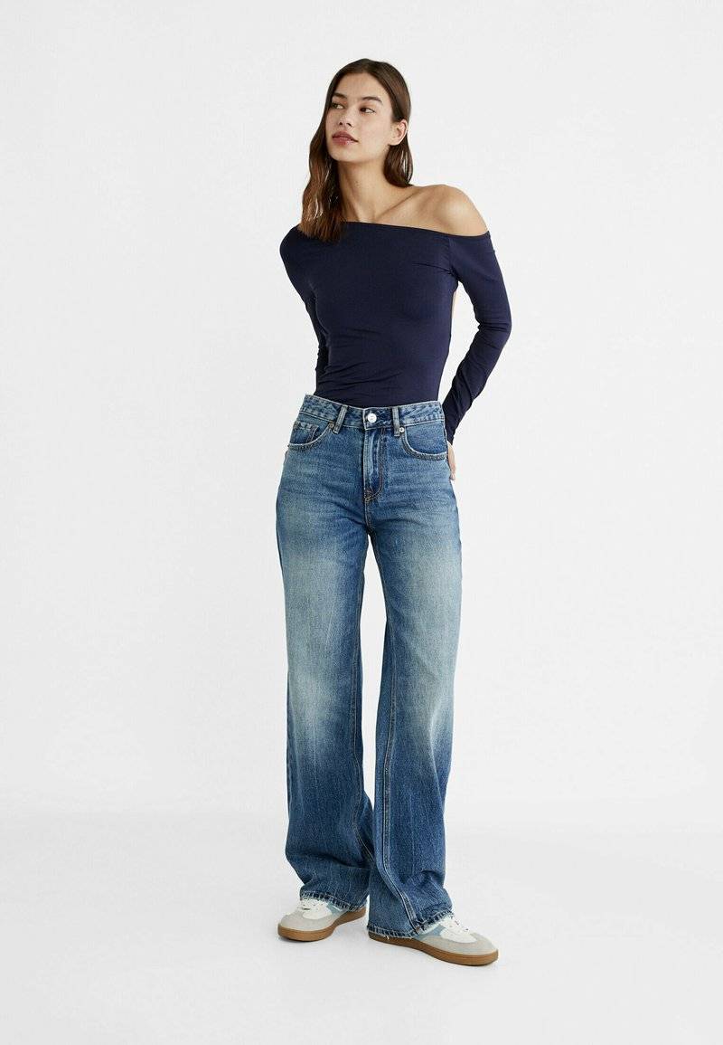 Stradivarius Stradivarius Straight leg jeans - blue Meist gekauft