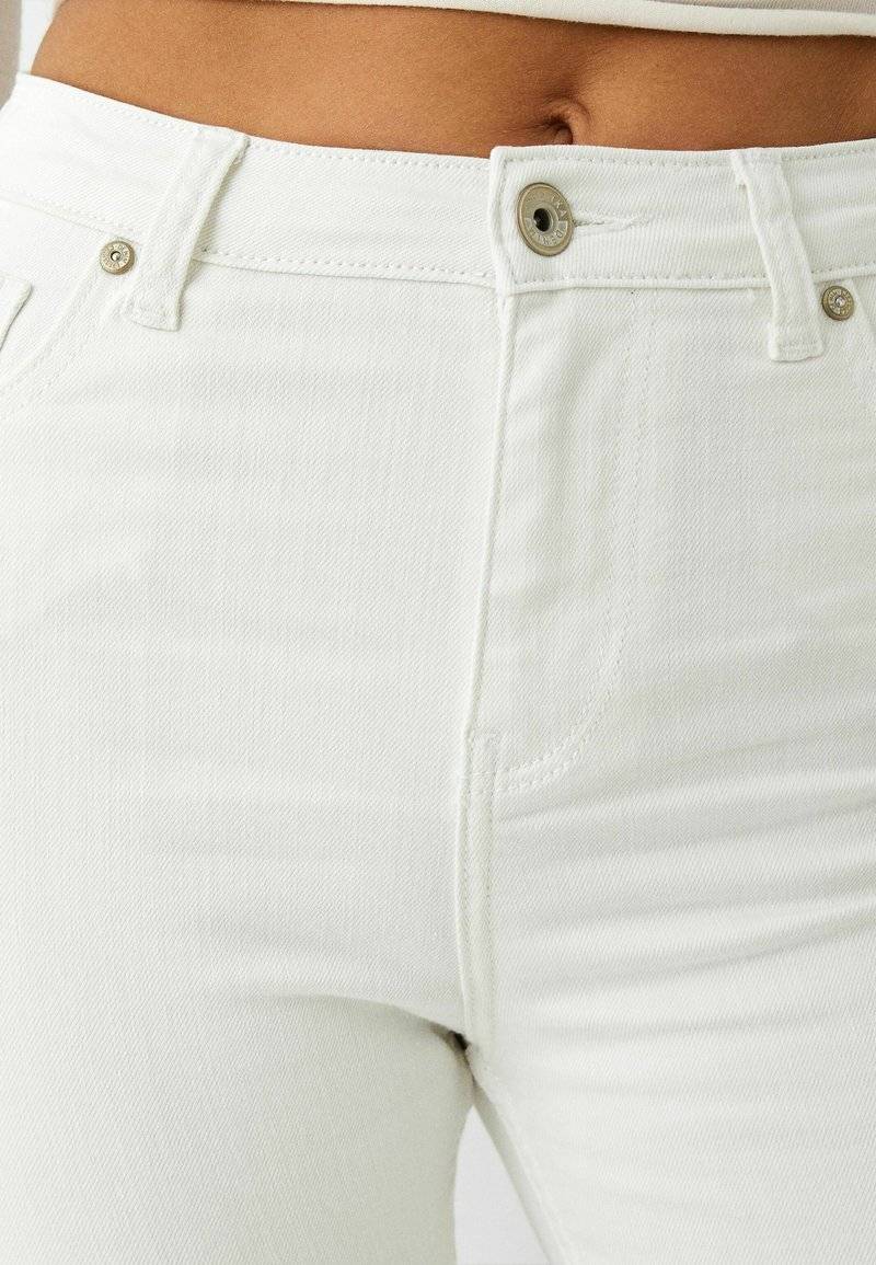 Bershka Bershka SUPER - Jeans Skinny Fit - white Flash Sale