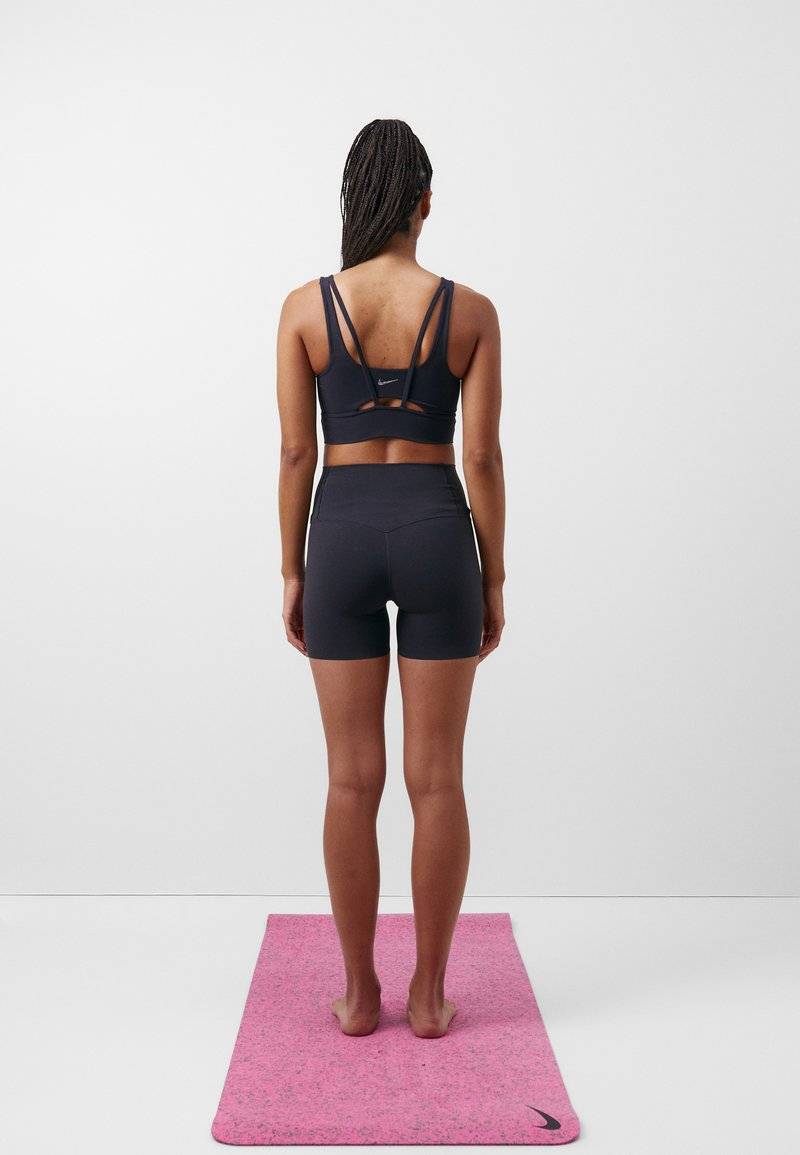 Nike Performance Nike Performance ZENVY SHORT - Leggings - black Kostenloser Versand international
