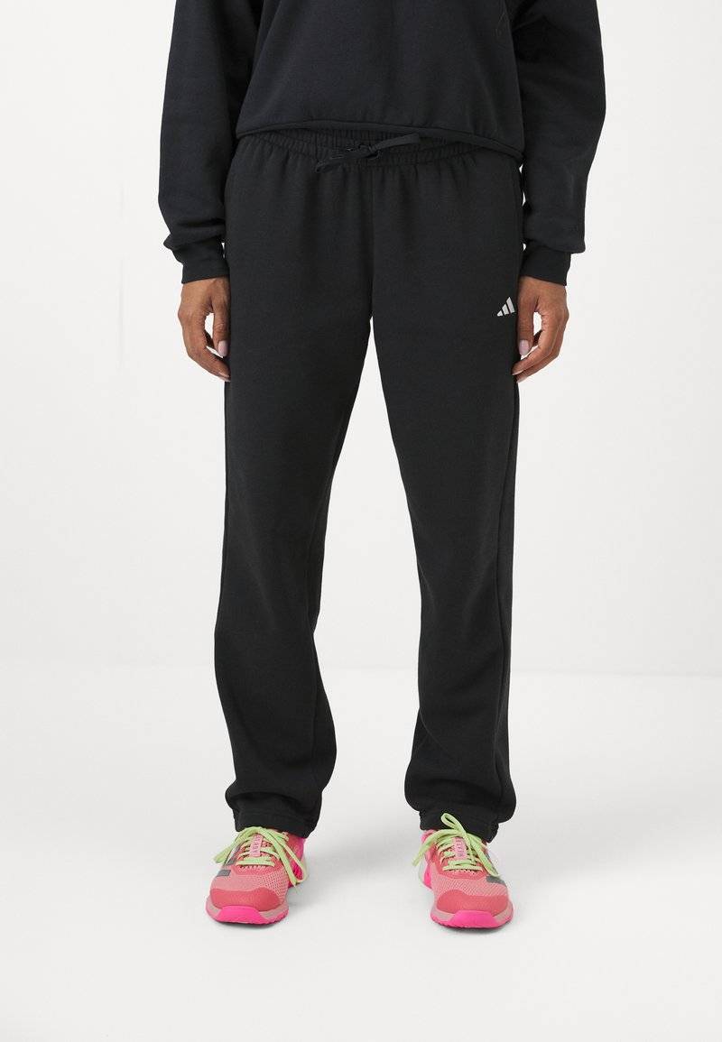 adidas Sportswear adidas Sportswear ESSENTIALS SMALL LOGO FEEL COZY OPEN HEM PANT - Tracksuit bottoms - black Outlet