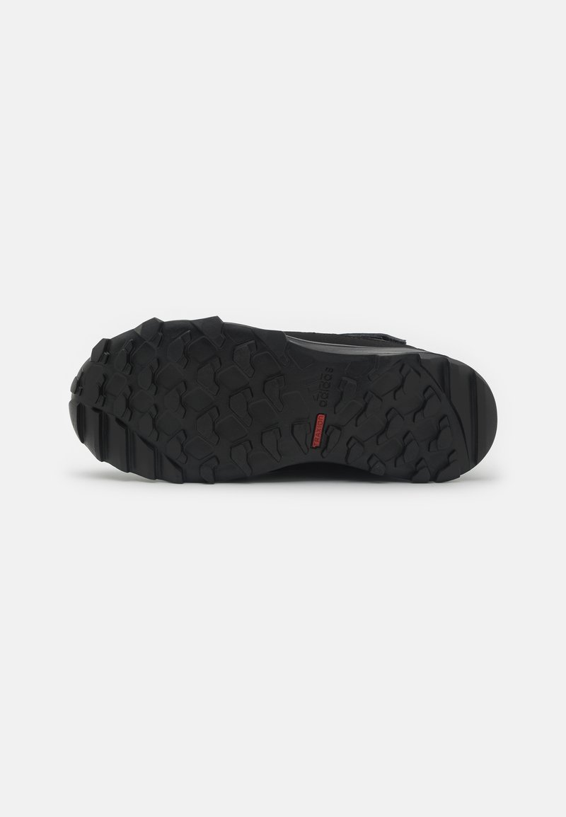 Adidas Terrex Adidas Terrex TERREX SNOW HOOK-AND-LOOP COLD.RDY WINTER - Winter boots - core black Verkauf