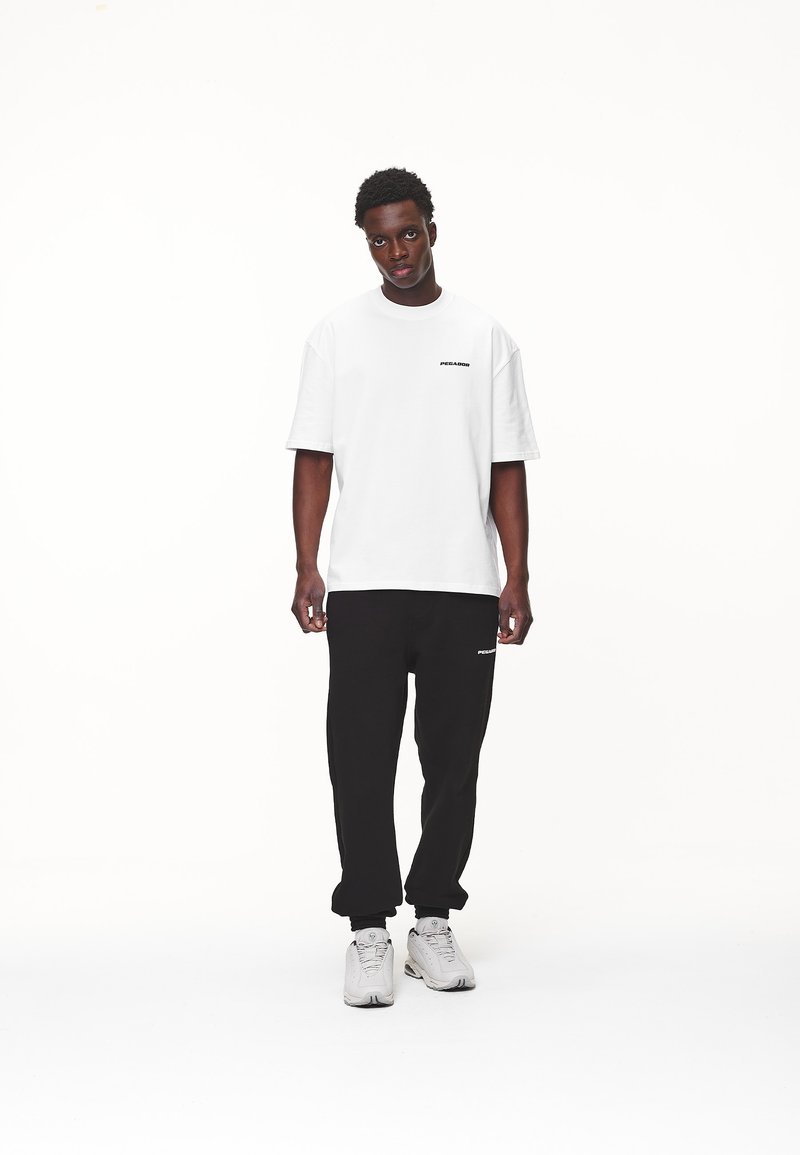 Pegador Pegador LOGO TEE - Basic T-shirt Exklusivangebot