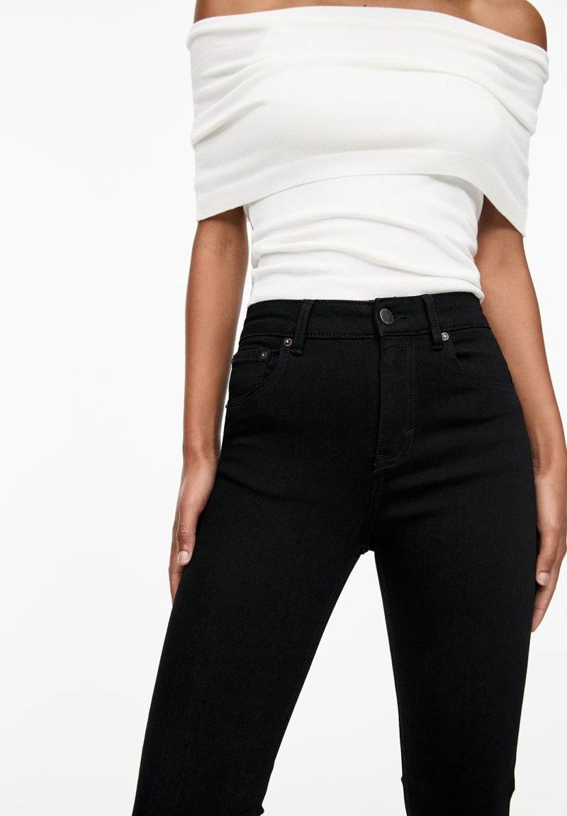 PULL&BEAR PULL&BEAR MID-RISE - Jeans Skinny Fit - black Neueste Mode