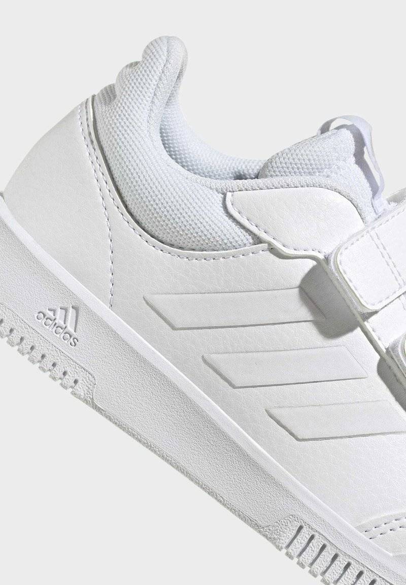 adidas Performance adidas Performance TENSAUR SPORT 2.0 UNISEX - Walking trainers - white Rabatte dieses Monats
