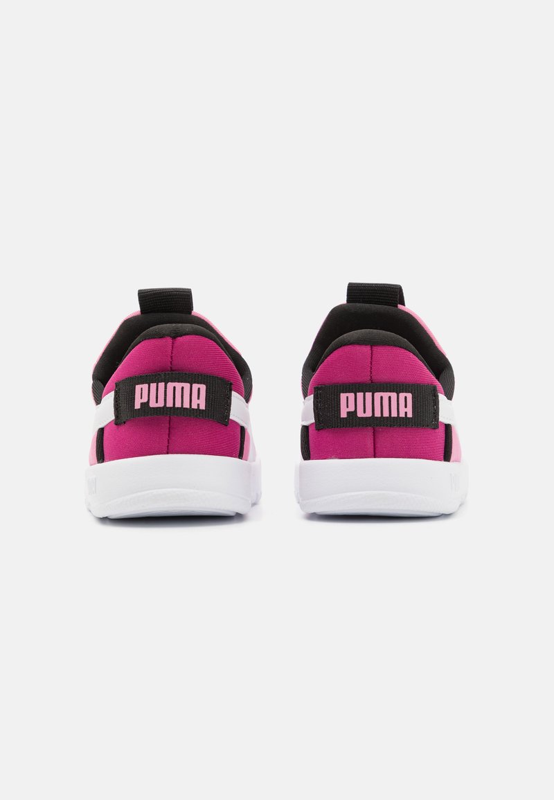 Puma Puma COURTFLEX V3 EASE IN UNISEX - Training shoe Günstig kaufen