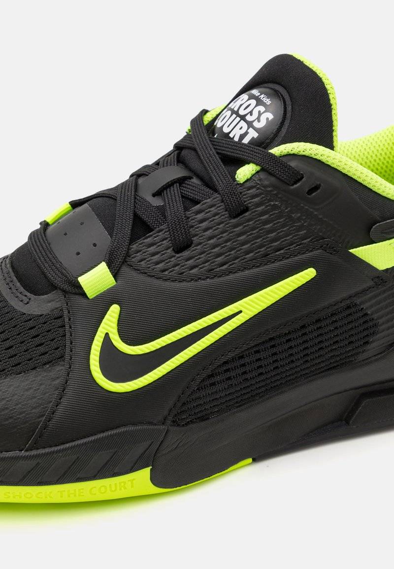 Nike Performance Nike Performance KIDS CROSSCOURT UNISEX - Competition running shoes Versandkostenfrei