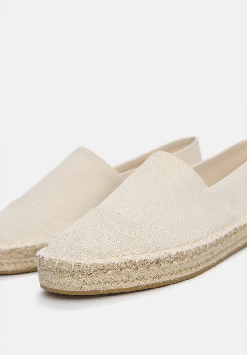 PULL&BEAR PULL&BEAR Espadrilles - beige Lagerräumung