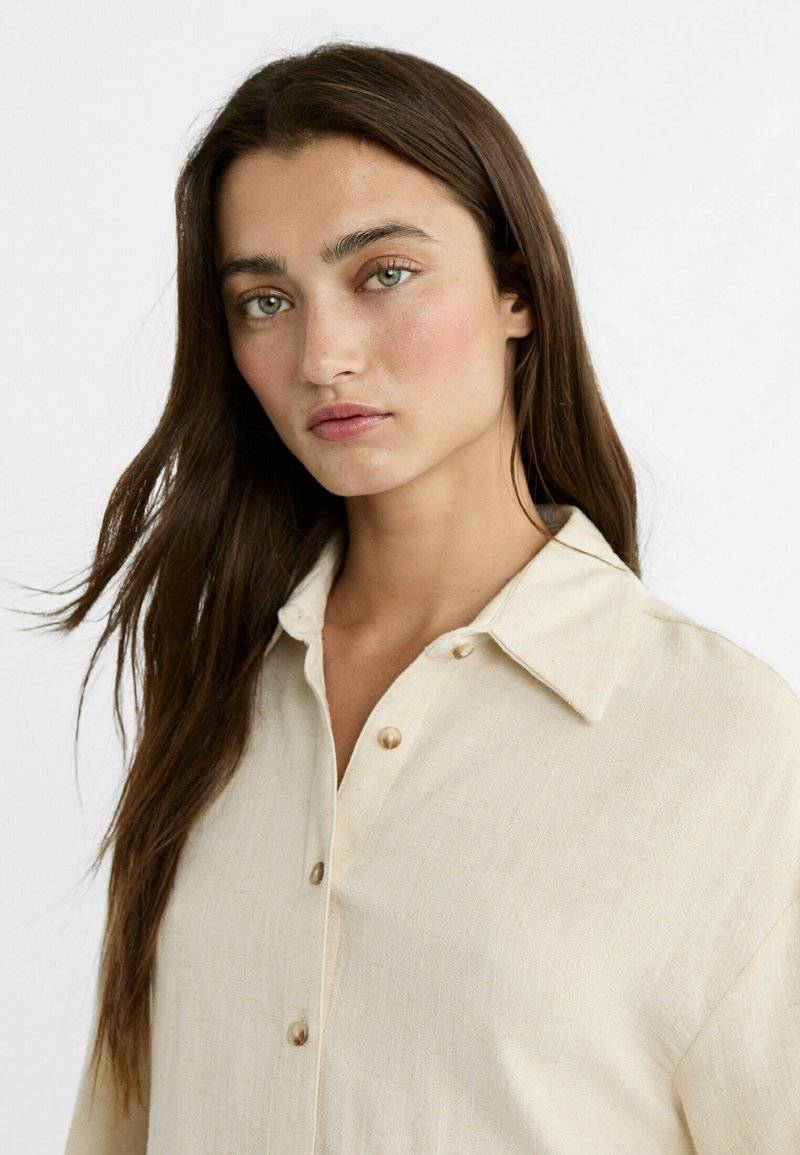 Stradivarius Stradivarius Button-down blouse - stone 50% Rabatt für begrenzte Zeit