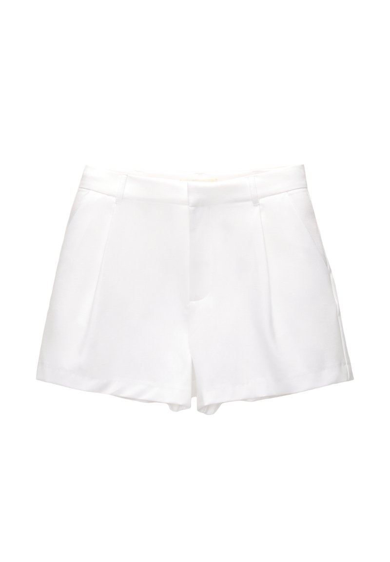 PULL&BEAR PULL&BEAR DARTED - BERMUDA - Shorts - white Verkauf