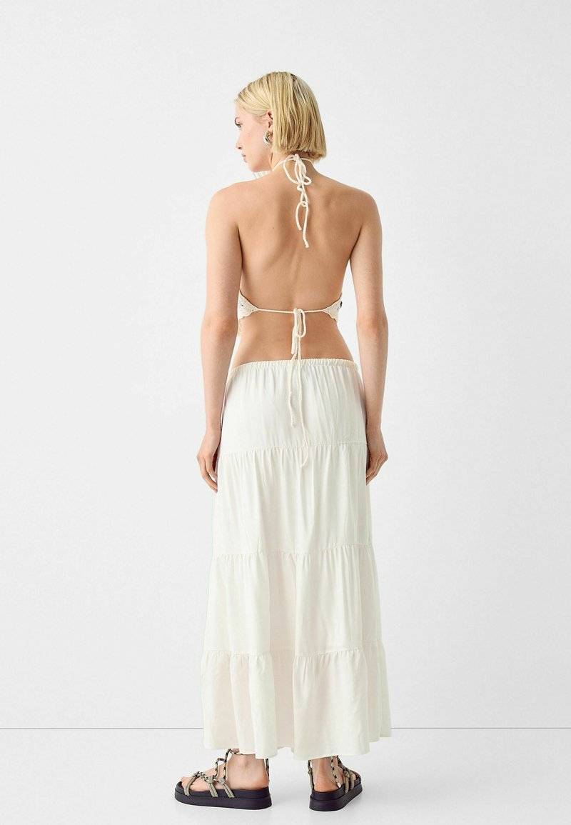 Bershka Bershka ELASTICATED - Maxi skirt - white Meist gekauft