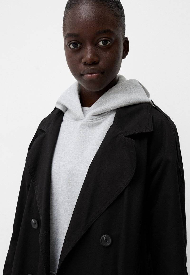 Bershka Bershka Trenchcoat - black Blitzverkäufe
