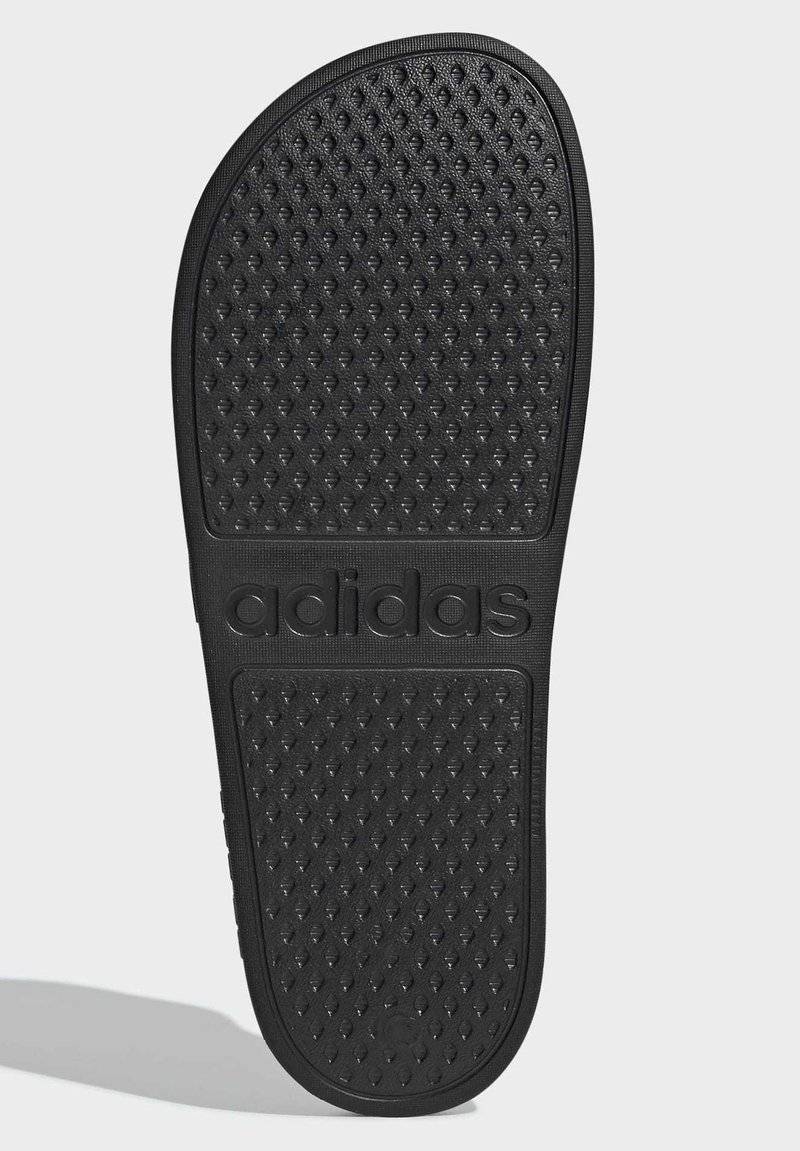 adidas Sportswear adidas Sportswear ADILETTE AQUA - Pool slides - core black gold met core black Black Friday