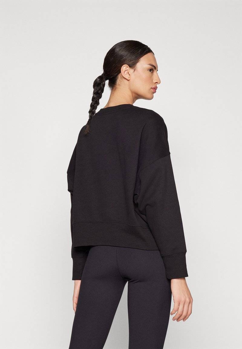 DKNY DKNY VARSITY PUFF LOGO SLEEVE - Sweatshirt Vatertagsangebot