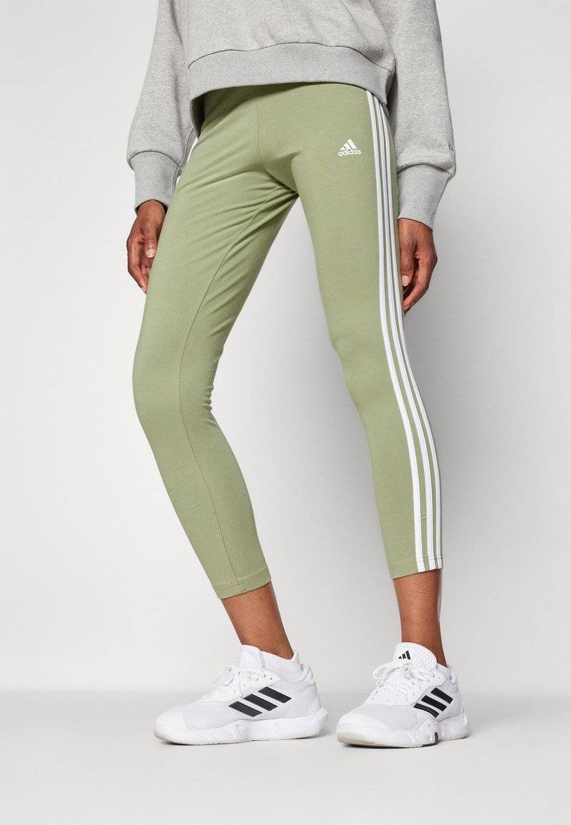 adidas Sportswear adidas Sportswear ESSENTIALS 3 STRIPES HIGH WAISTED - Leggings - tent green Lagerräumung